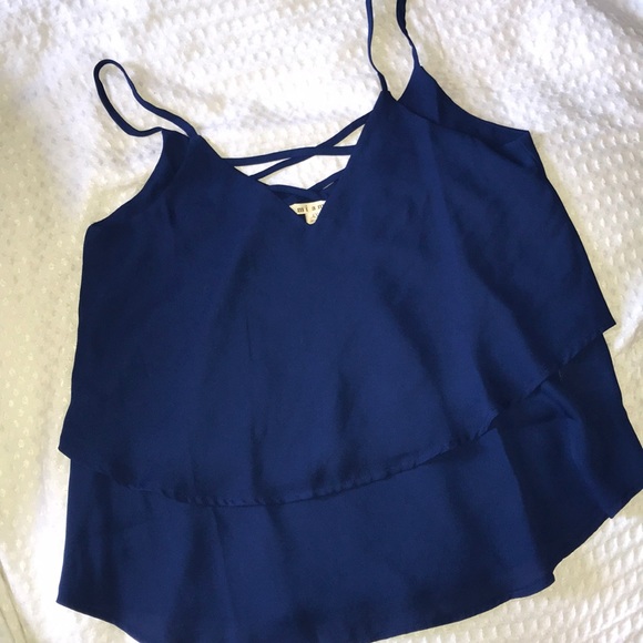 Francesca's Collections Tops - Reversible Lace-Up Front/Scoopneck Tank Top